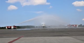 Kuveytten Samsun Havalimanına İlk Uçak İndi