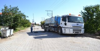 Şuhutta Kanalizasyon Ve Yağmur Suyu Hatlarında Temizlik Çalışmaları