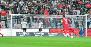 Spor Toto Süper Lig: Beşiktaş: 1 - Antalyaspor: 3 (İlk Yarı)