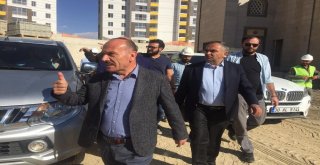 Başkan Ay Yüksekovaya Gitti