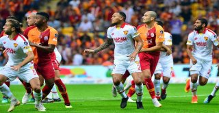 Spor Toto Süper Lig: Galatasaray: 1 - Göztepe: 0 (İlk Yarı)