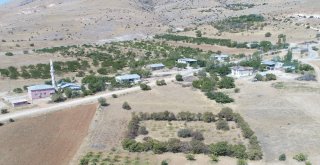 Bu Köy Güneş Enerjisiyle Aydınlanacak