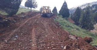 Büyükşehir yayla yolu yapımına başladı