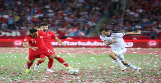 Uefa Uluslar B Ligi: Türkiye: 0 - Rusya: 1 (Maç Devam Ediyor)