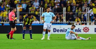 Spor Toto Süper Lig: Fenerbahçe: 0 - Medipol Başakşehir: 0 (İlk Yarı)