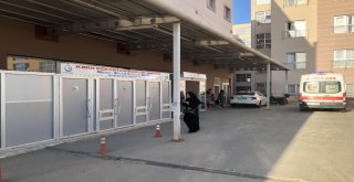 Asit Yüklü Tanker Biri Çocuk 4 Kişiyi Hastanelik Etti