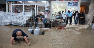 Oltu Sel Sularına Teslim Oldu