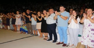 İdil Biret, Kuşadalılarla Buluştu