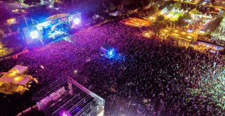 Türkiyenin En Büyük Rock Festivali Edremitte Başlıyor