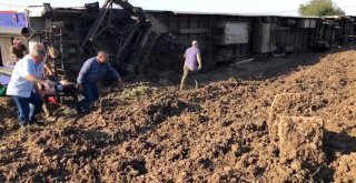 Tekirdağda Yolcu Treni Devrildi: Yaralılar Var