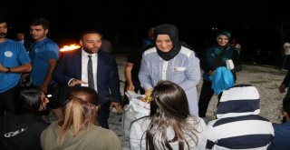 Bayan Çelik Doğa Kampında Çocukları Ziyaret Etti