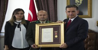15 Temmuz Gazisi Albay Pınarbaşına Devlet Övünç Madalyası