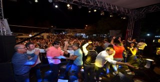 Foça Festivali Sona Erdi