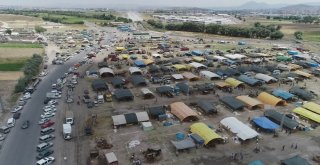 Kurban Pazarındaki Hareketlilik Havadan Görüntülendi