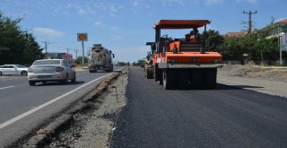 Edirne Caddesinin Yarısı Tamam Sıra Diğer Yarısında