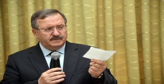 Rektör Solak Basın Bayramını Kutladı