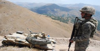 Vali Ustaoğludan Üs Bölgelerine Bayram Ziyareti