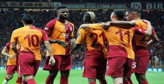 Spor Toto Süper Lig: Galatasaray: 1 - Göztepe: 0 (İlk Yarı)