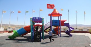 Şehit Bebeğin Adı Çocuk Parkında Yaşatılıyor