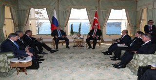 Cumhurbaşkanı Erdoğan, Putin İle Bir Araya Geldi