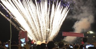 30 Ağustos Bursada Coşkuyla Kutlandı