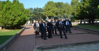 30 Ağustosa Damga Vuran Görüntü: Gazilerden Helallik İstendi