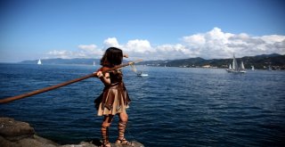 Herkülün İzinden Geldiler