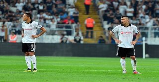 Spor Toto Süper Lig: Beşiktaş: 1 - Antalyaspor: 3 (İlk Yarı)