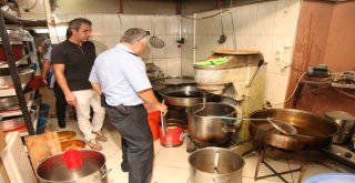 Odunpazarı Zabıtasından Bayram Öncesi Tatlı Denetim