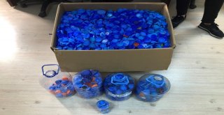 Öğrenciler, Gönüllü Olarak 100 Kilogram Plastik Atık Topladı