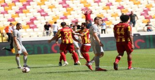 Spor Toto Süper Lig:  Evkur Yeni Malatyaspor: 1 - Çaykur Rizespor: 0 (İlk Yarı)