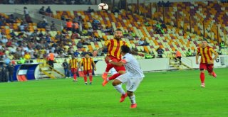 Spor Toto Süper Lig: Evkur Yeni Malatyaspor: 0 - Atiker Konyaspor: 1 (İlk Yarı)