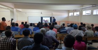 Develide 75 Traktöre Reflektör Takıldı