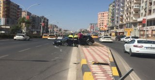 Diyarbakırda Trafik Kazası: 2 Yaralı