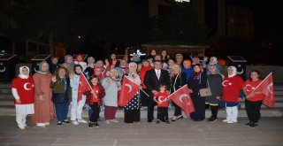 Bozüyükte Cumhuriyet Meydanını Dolduran Binlerce Bozüyüklü “Unutmadık, Unutturmayacağız” Mesajı Verdi