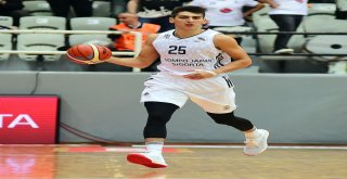 Tahincioğlu Basketbol Süper Ligi: Beşiktaş Sompo Japan: 61 - Pınar Karşıyaka: 57