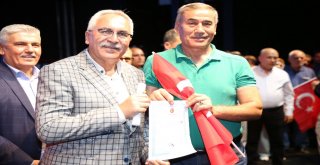 Demet Akalın Tapu Dağıtım Töreninde Sahne Aldı