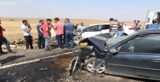 Diyarbakırda Trafik Kazası: 1 Ölü, 2Si Ağır 9 Yaralı