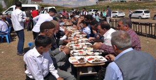 Gelenek Ve Görenekler Köy Düğünlerinde Yaşatılıyor