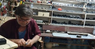 Çakıyla Taşı Sanata Dönüştürüyor