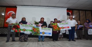 Kadın Çiftçiler Korkutelinde Yarıştı