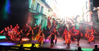 5 Bin Yıllık Antik Kentte Masalsı Gece Turistleri Büyüledi