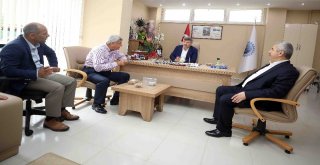 Başkan Karaosmanoğlundan Körfeze İade Ziyaret