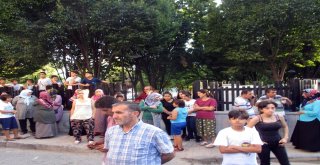 Üsküdarda Mobilya Atölyesinde Yangın Paniği