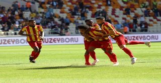 Spor Toto Süper Lig: Evkur Yeni Malatyaspor: 1 - Dg Sivasspor: 3 (İlk Yarı)
