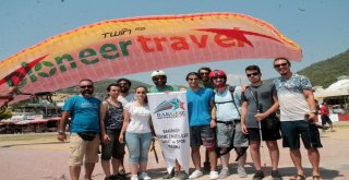 Görme Engelliler Yamaç Paraşütüyle Uçtu