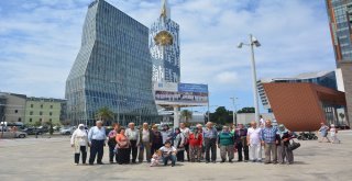 Gaziler, Doğu Karadenizi Gezdi