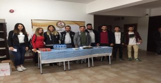 Polisten Üniversiteli Öğrencilere “El Ele Güvenliği Geleceğe” Bilgilendirmesi