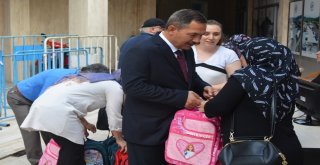Başkan Uysal, Bin 500 Öğrenciyi Sevindirdi