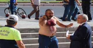 Yardım Alabilmek İçin Kendini Kesti